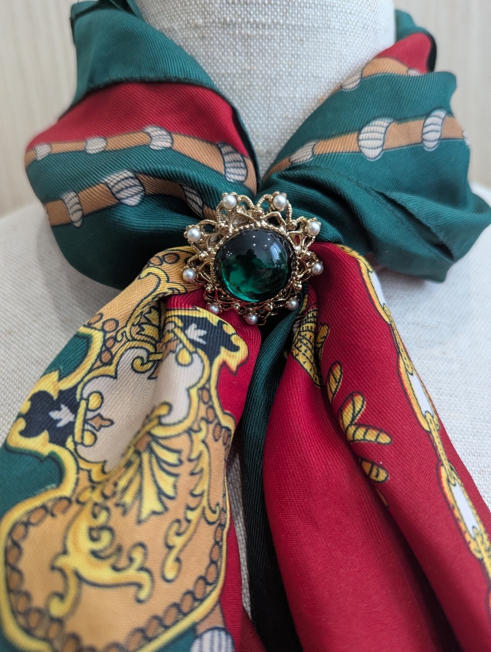 Vintage Golden Pearl Green Gem Scarf Brooch/ Pin